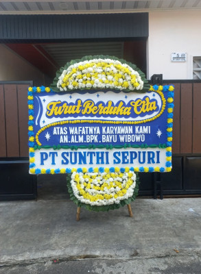 Papan Bunga Duka di Dukun