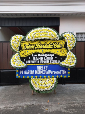 Papan Bunga Duka di Dukun